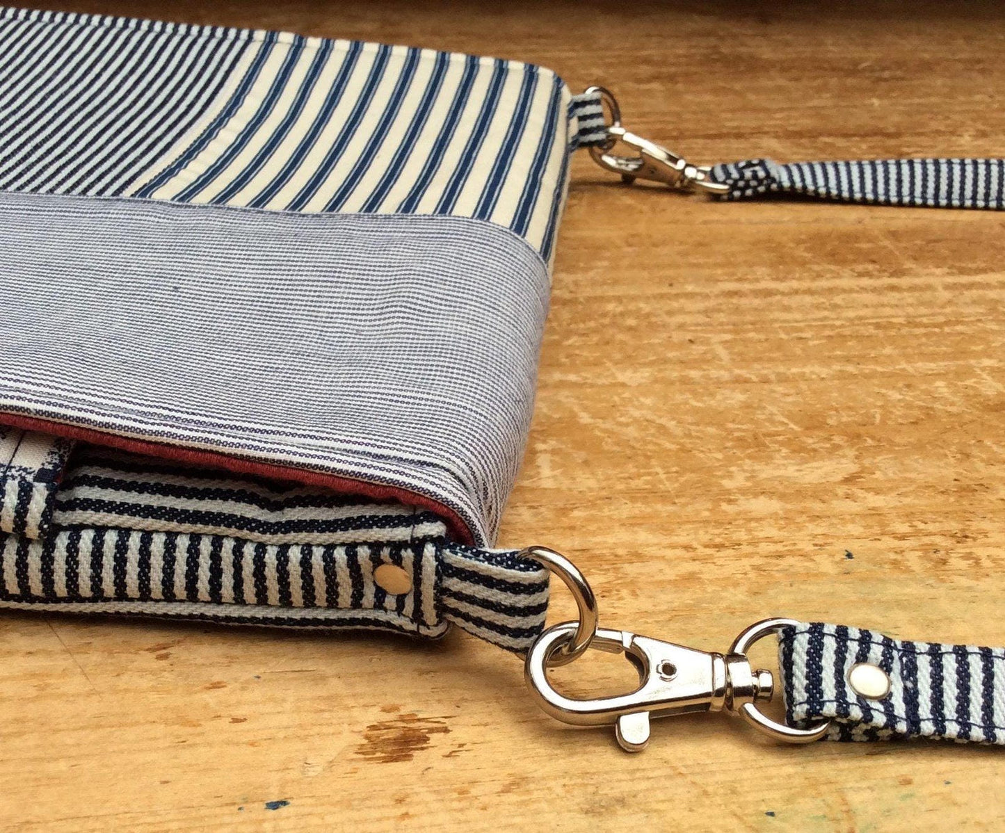 1/2" Lobster Clasps -Two colours