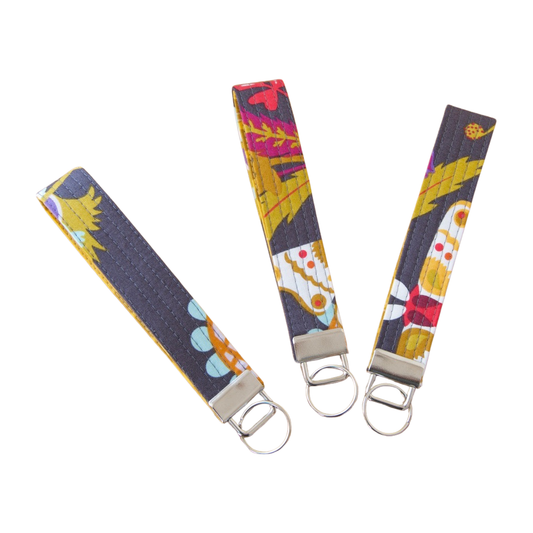 make a quick gift with Bobbin Girl's 1" (25mm) key fob hardware in silver or antique brass 