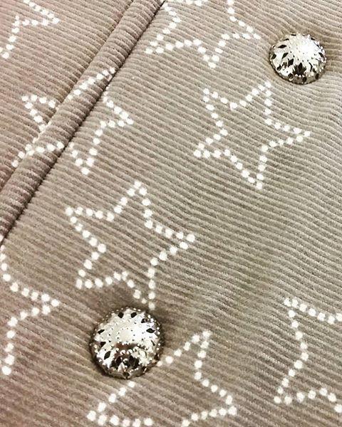 silver cage bag look great on the bottom of any bag 